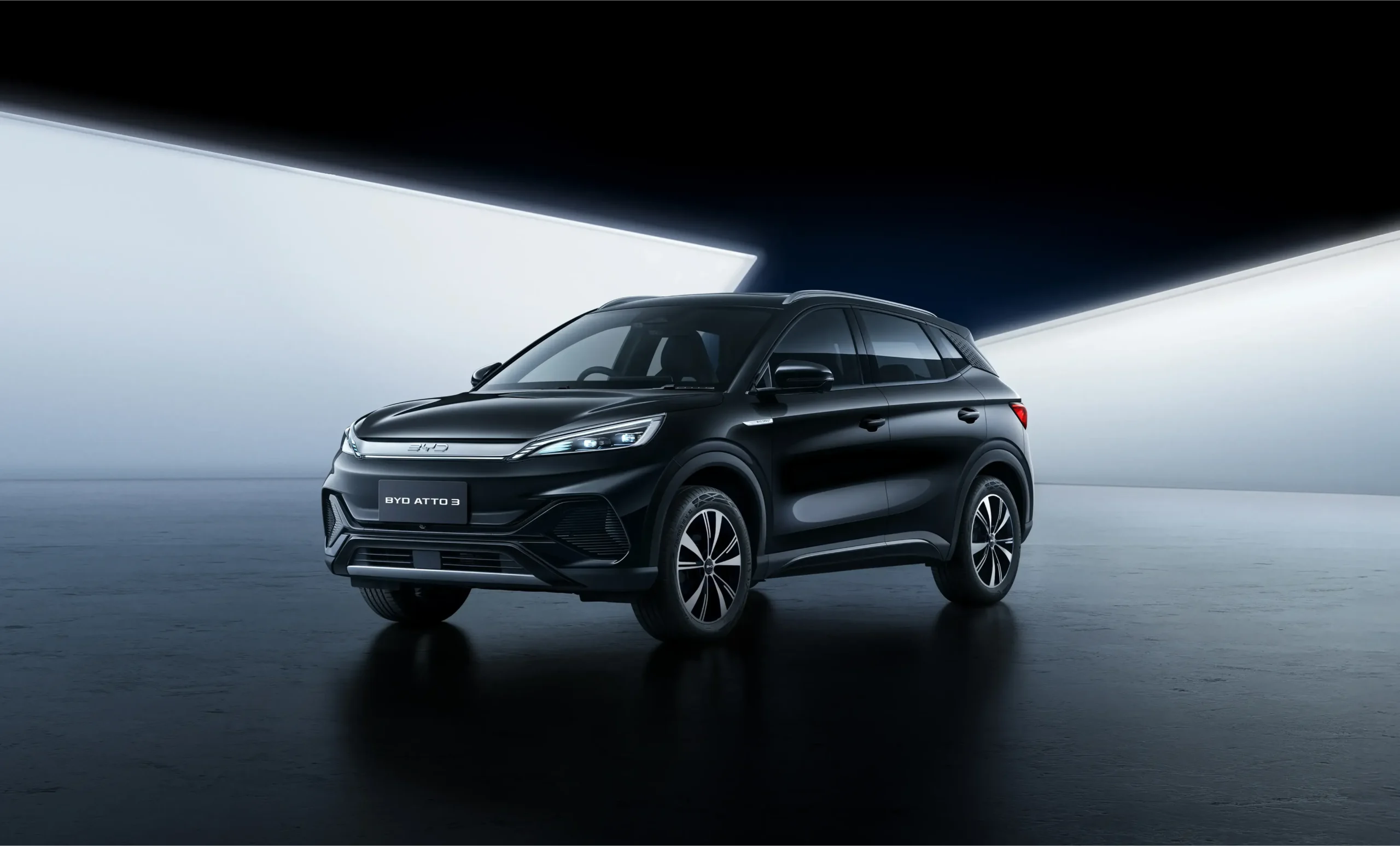 BYD Atto 3 Exterior Front